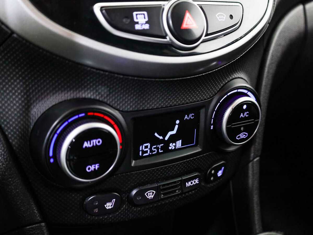 Hyundai Solaris, 2015 Фото №15