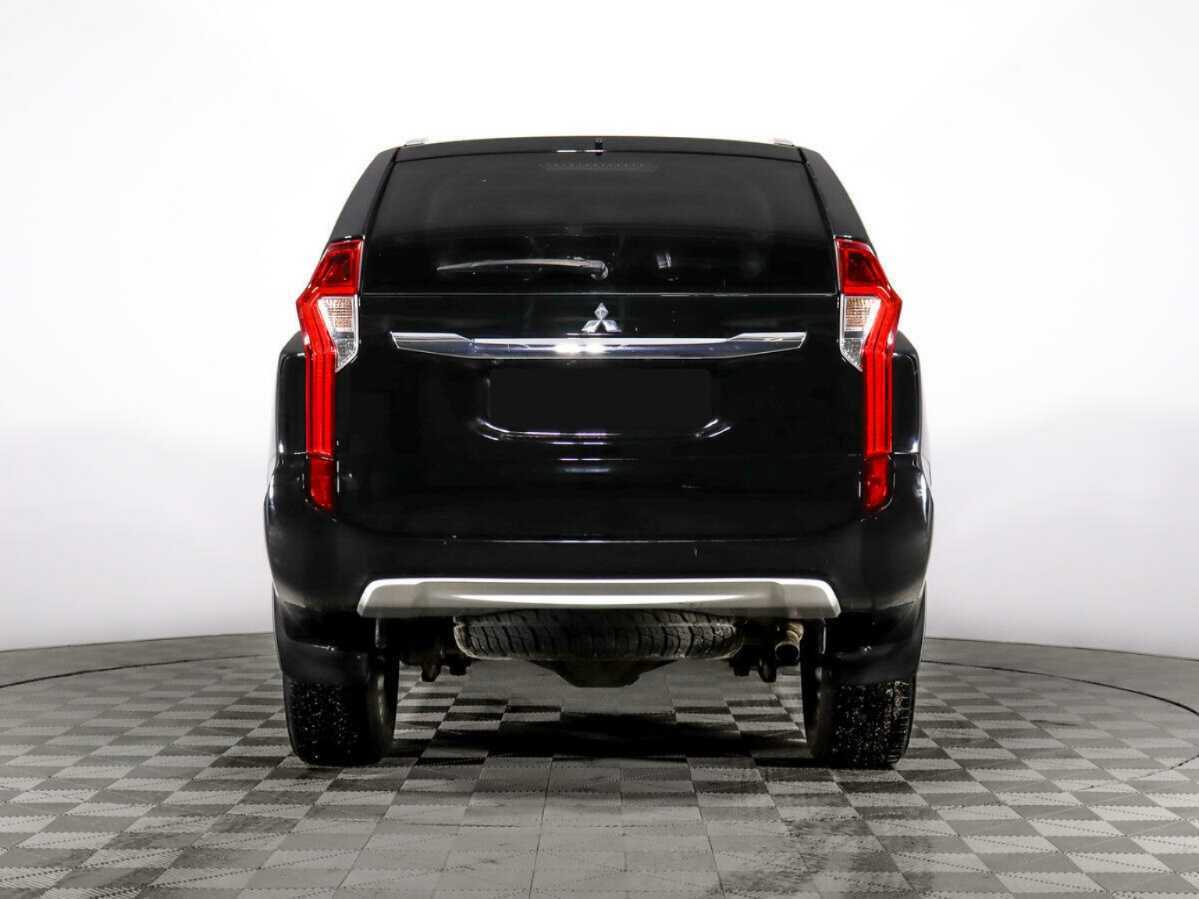 Mitsubishi Pajero Sport, 2019 Фото №6