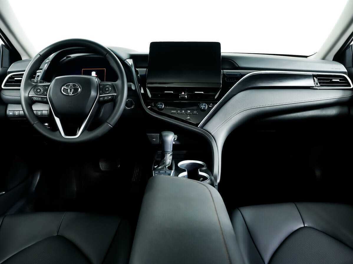 Toyota Camry, 2022 Фото №11