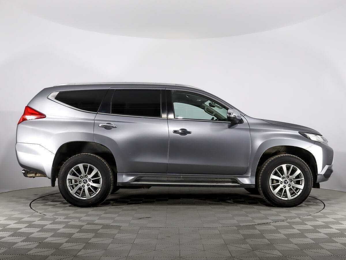 Mitsubishi Pajero Sport, 2017 Фото №4