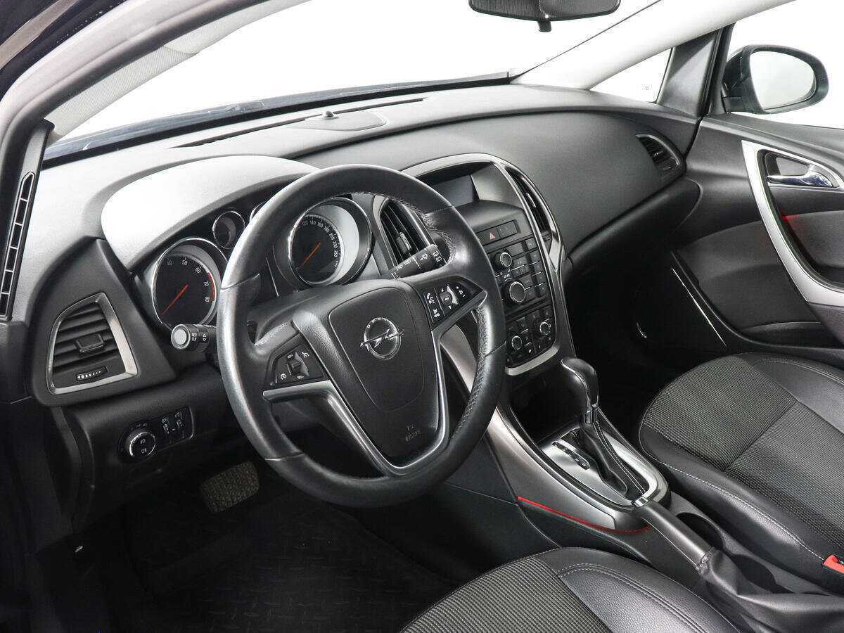 Opel Astra, 2011 Фото №9