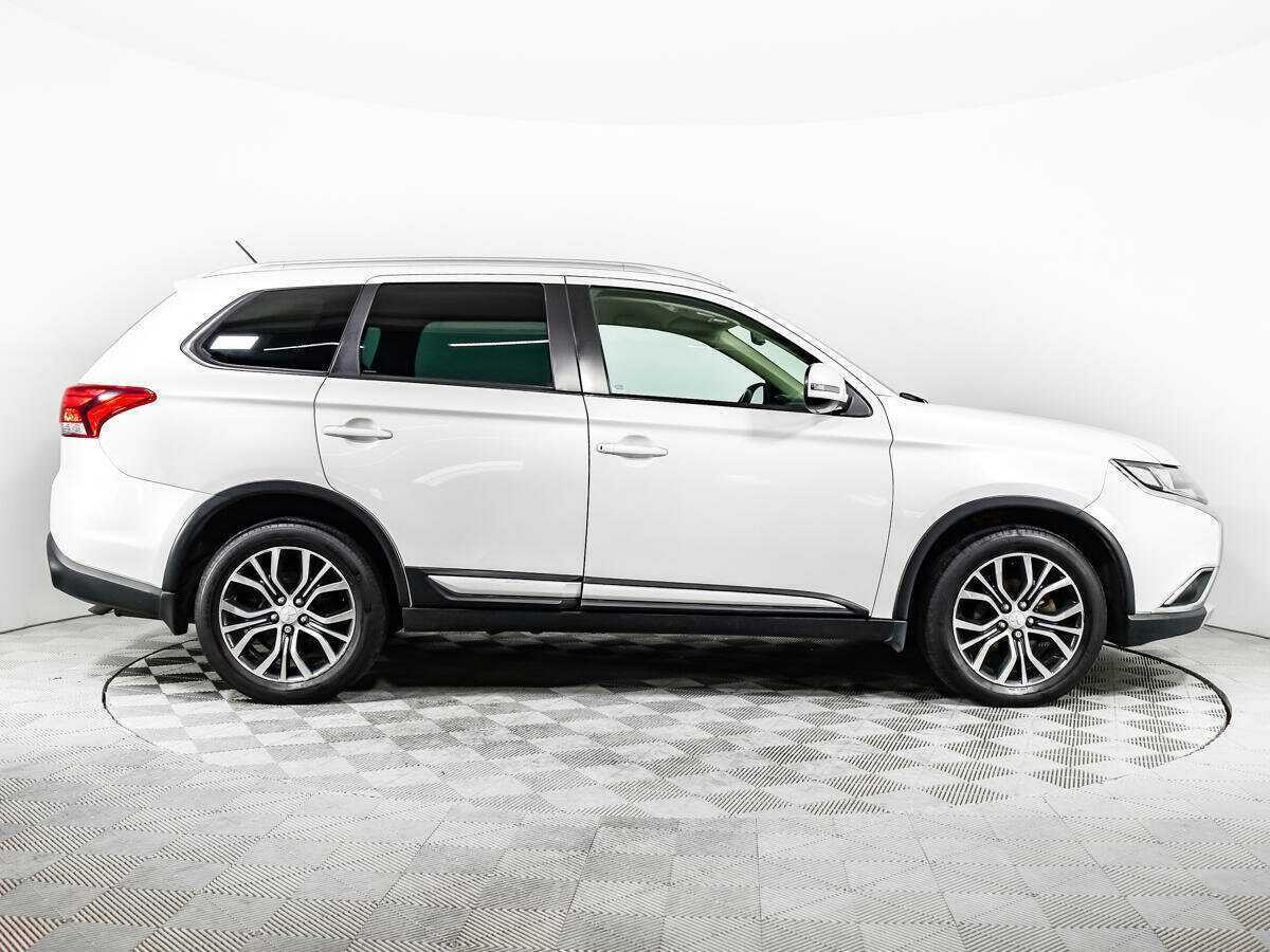 Mitsubishi Outlander, 2015 Фото №4