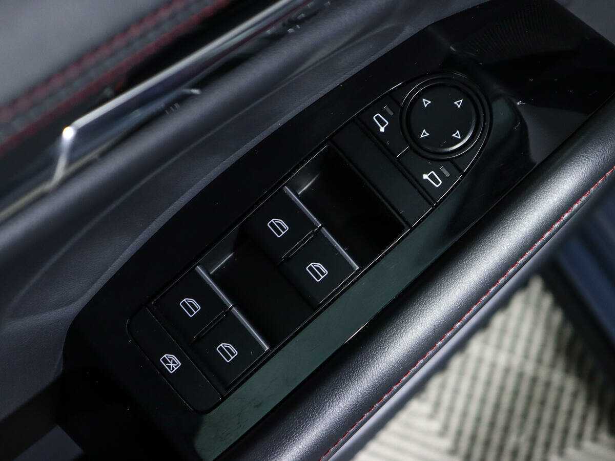 Mazda 3, 2023 Фото №15