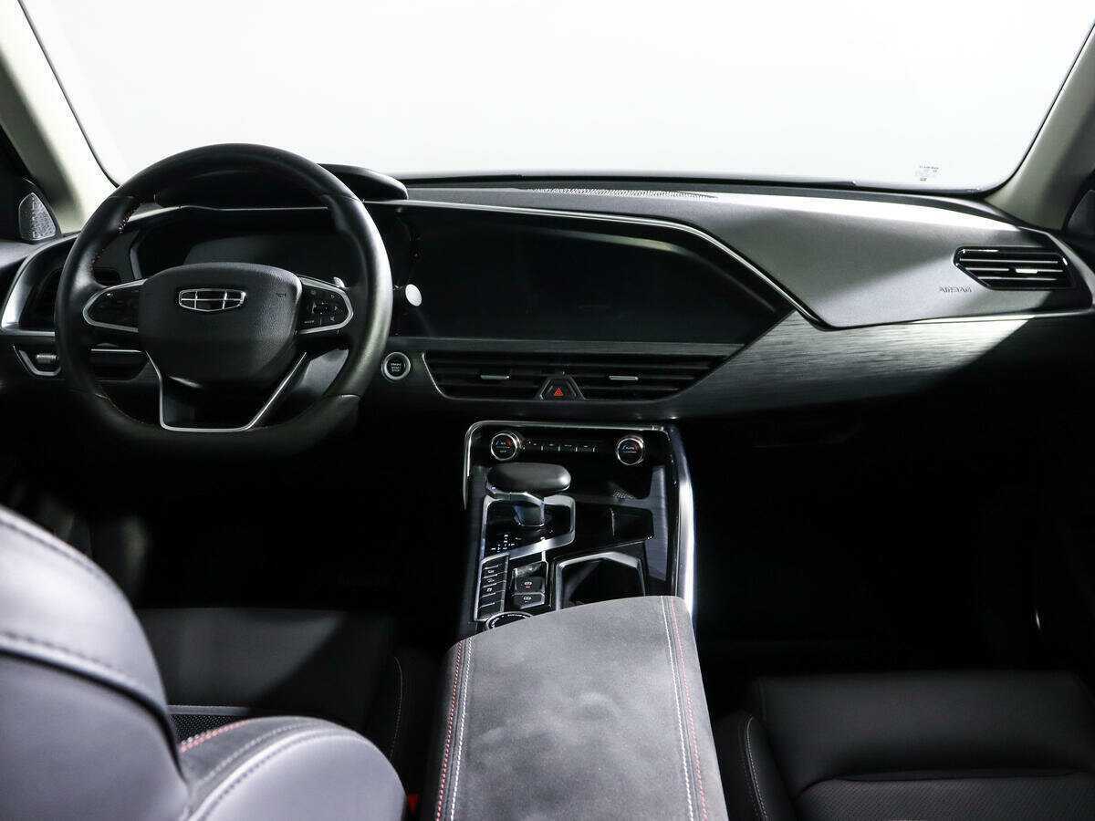 Geely Tugella, 2022 Фото №10