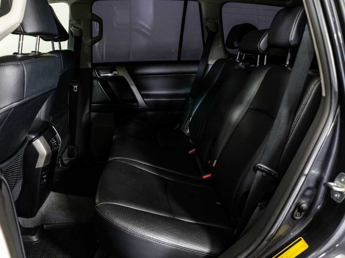 Toyota Land Cruiser Prado, 2010 Фото №17