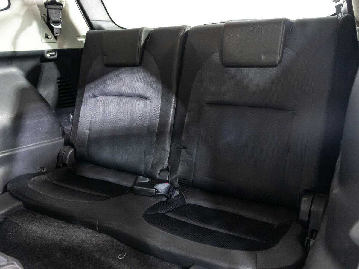 Nissan Qashqai+2, 2010 Фото №15