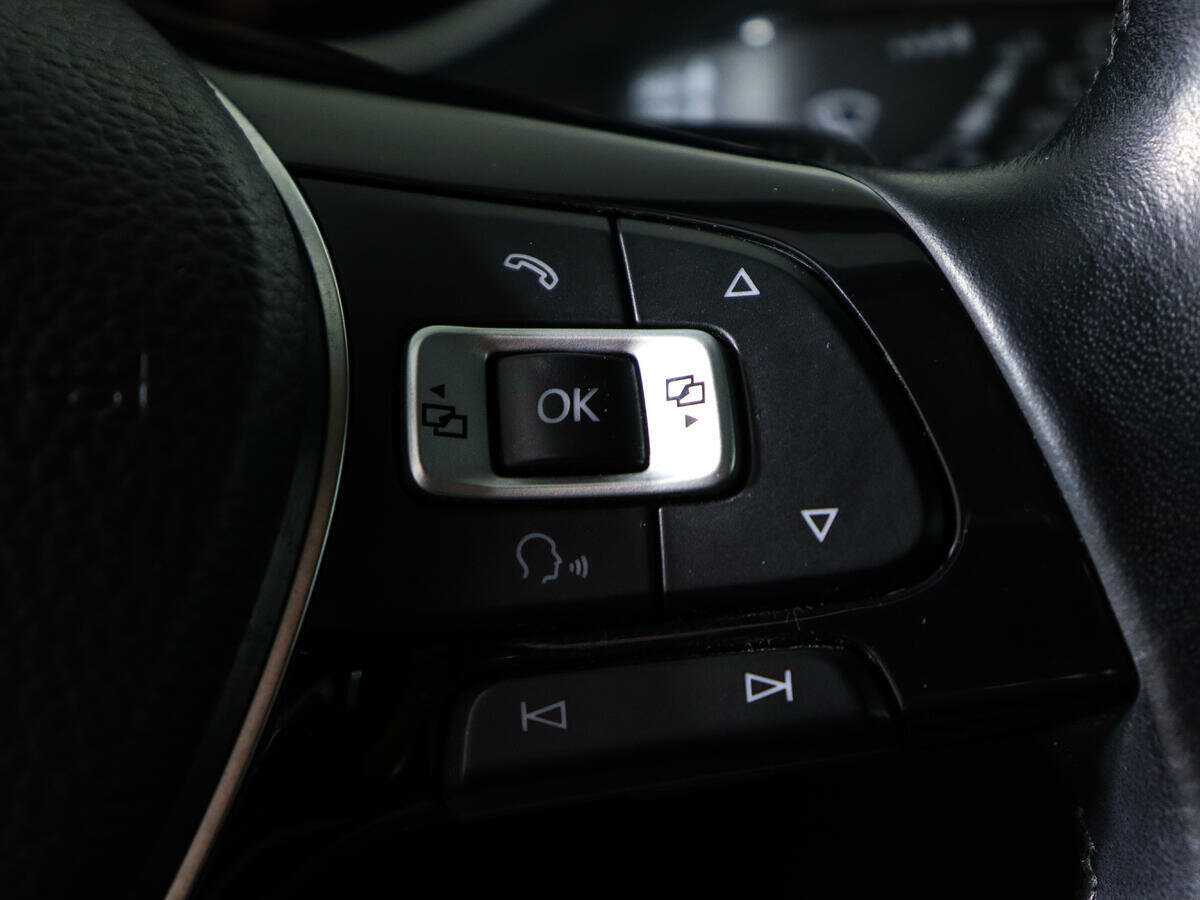 Volkswagen Tiguan, 2018 Фото №21