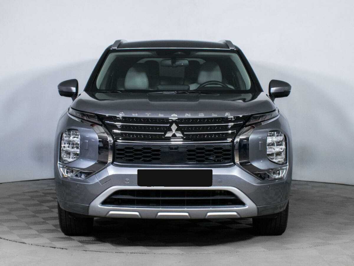 Mitsubishi Outlander, 2022 - 6 600 км. | Фото №2