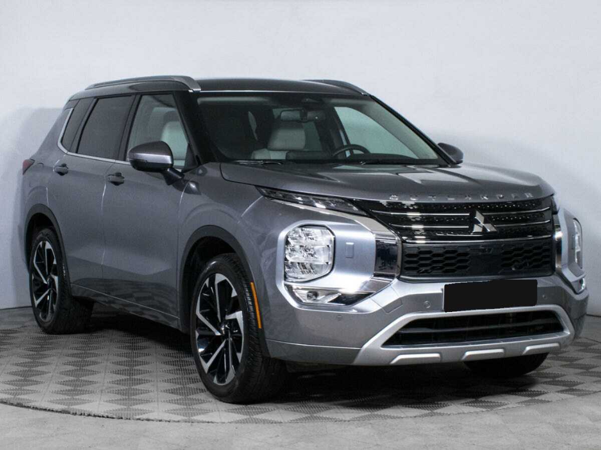 Mitsubishi Outlander, 2022 - 6 600 км. | Фото №3