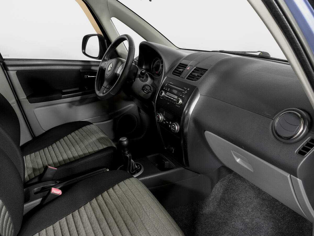 Suzuki SX4, 2011 Фото №9