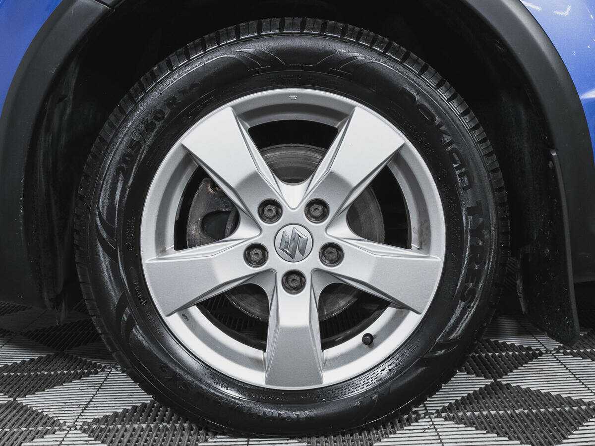 Suzuki SX4, 2011 Фото №16