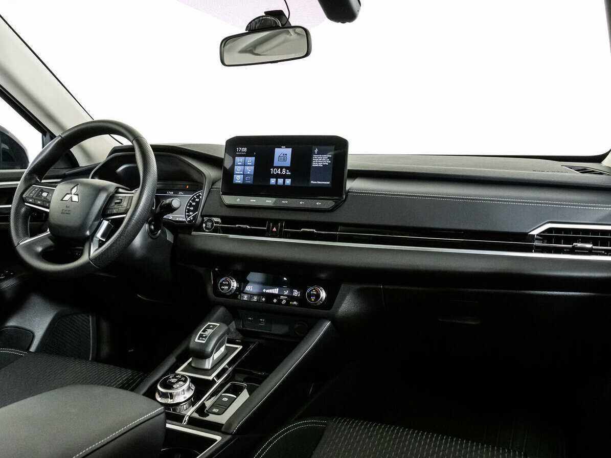 Mitsubishi Outlander, 2023 - 3 375 км. | Фото №7