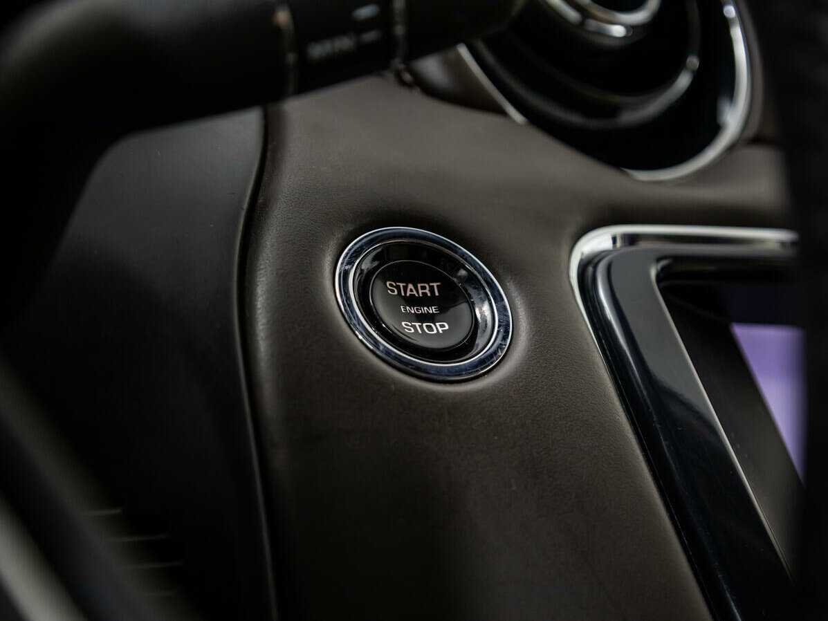 Jaguar XJ Long, 2013 Фото №18