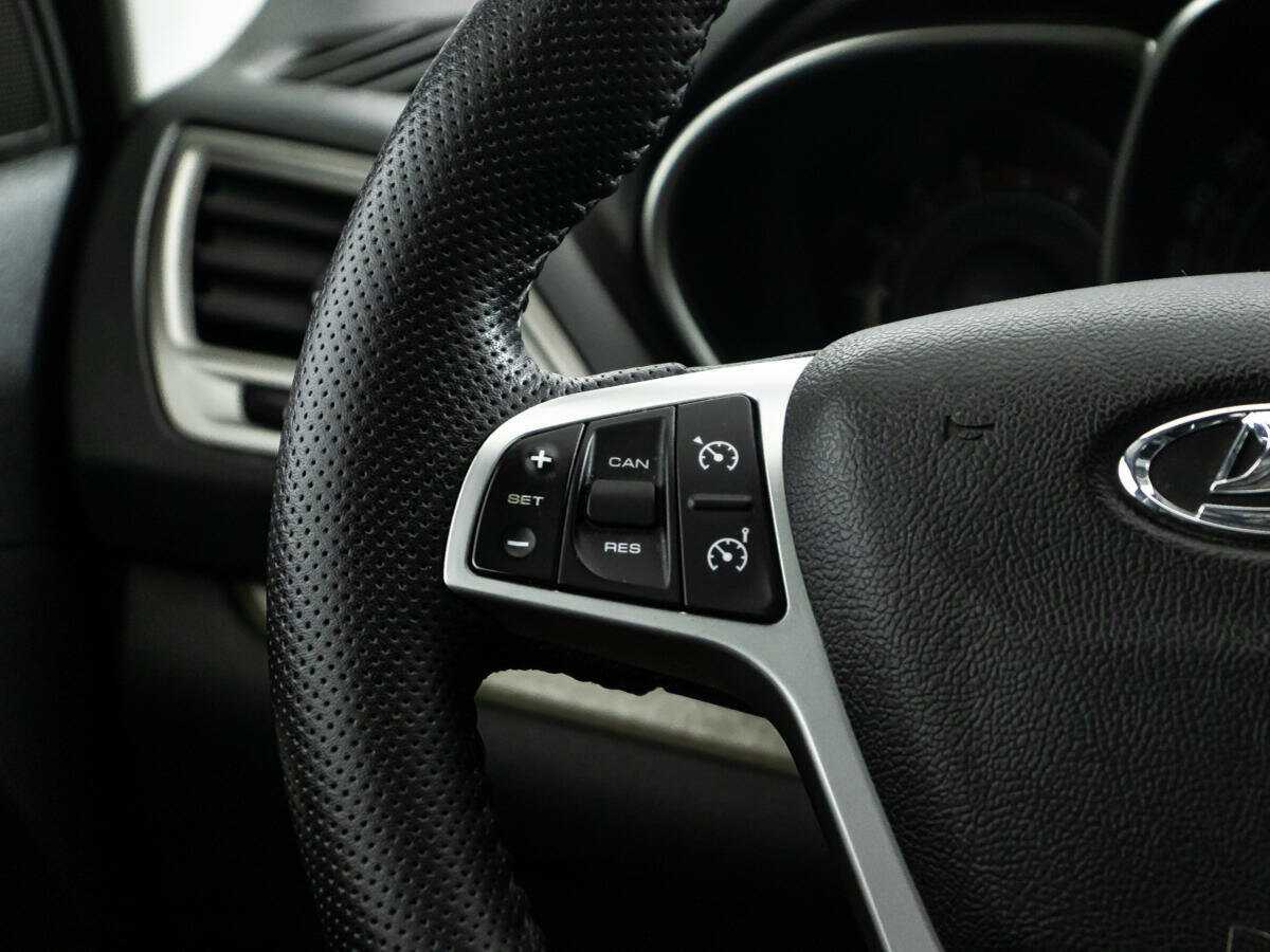 Lada (ВАЗ) Vesta SW, 2018 Фото №17