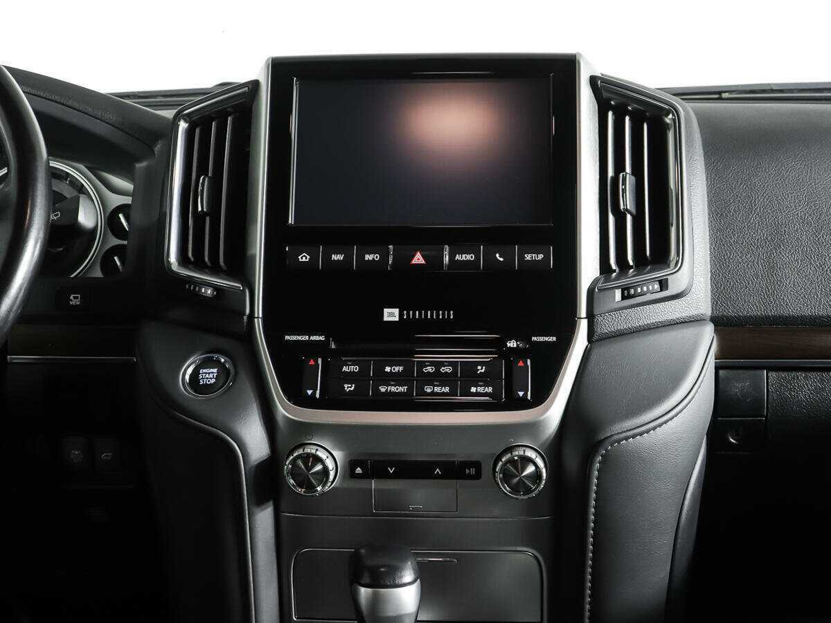 Toyota Land Cruiser, 2021 Фото №11