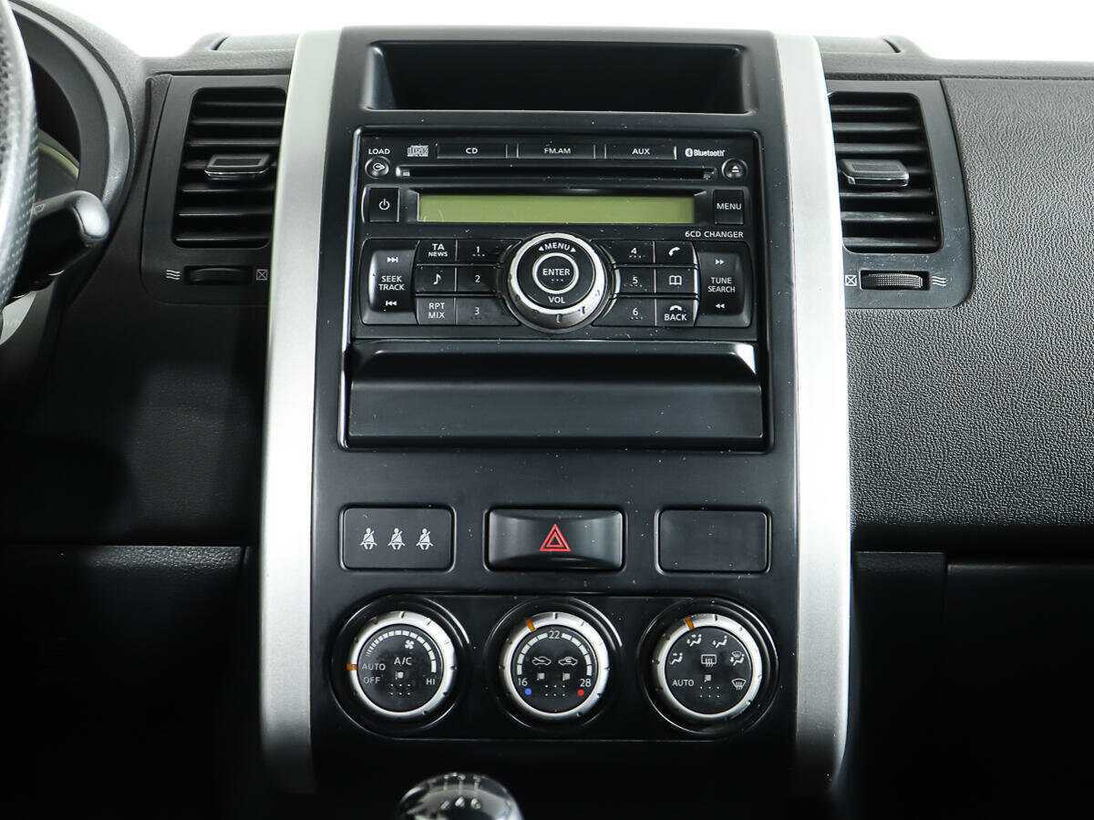 Nissan X-Trail, 2010 Фото №12