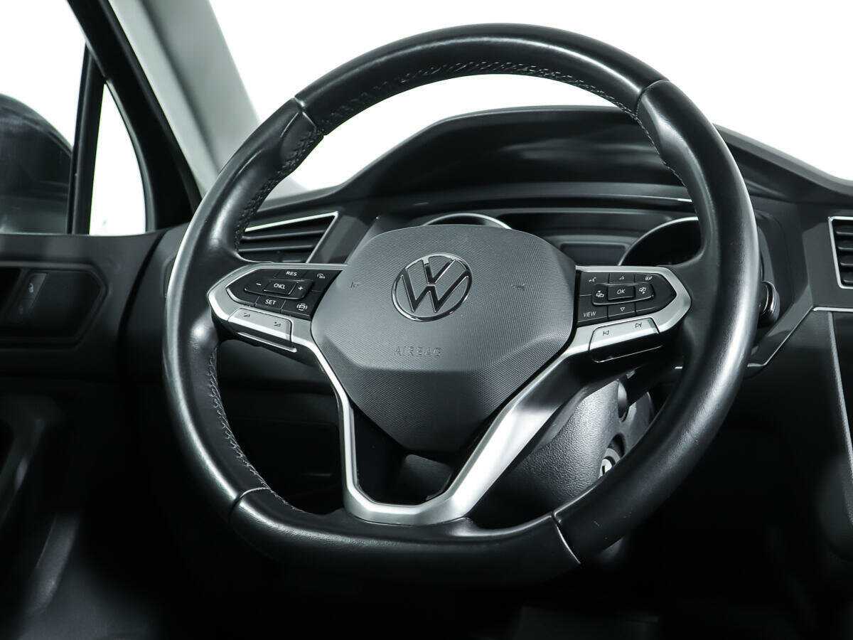 Volkswagen Tiguan, 2021 Фото №15