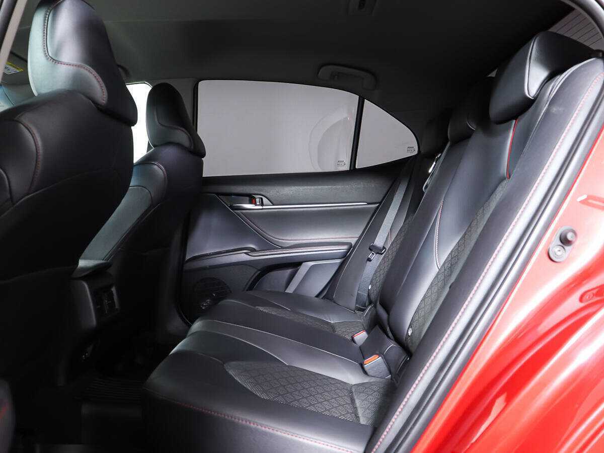 Toyota Camry, 2021 Фото №8