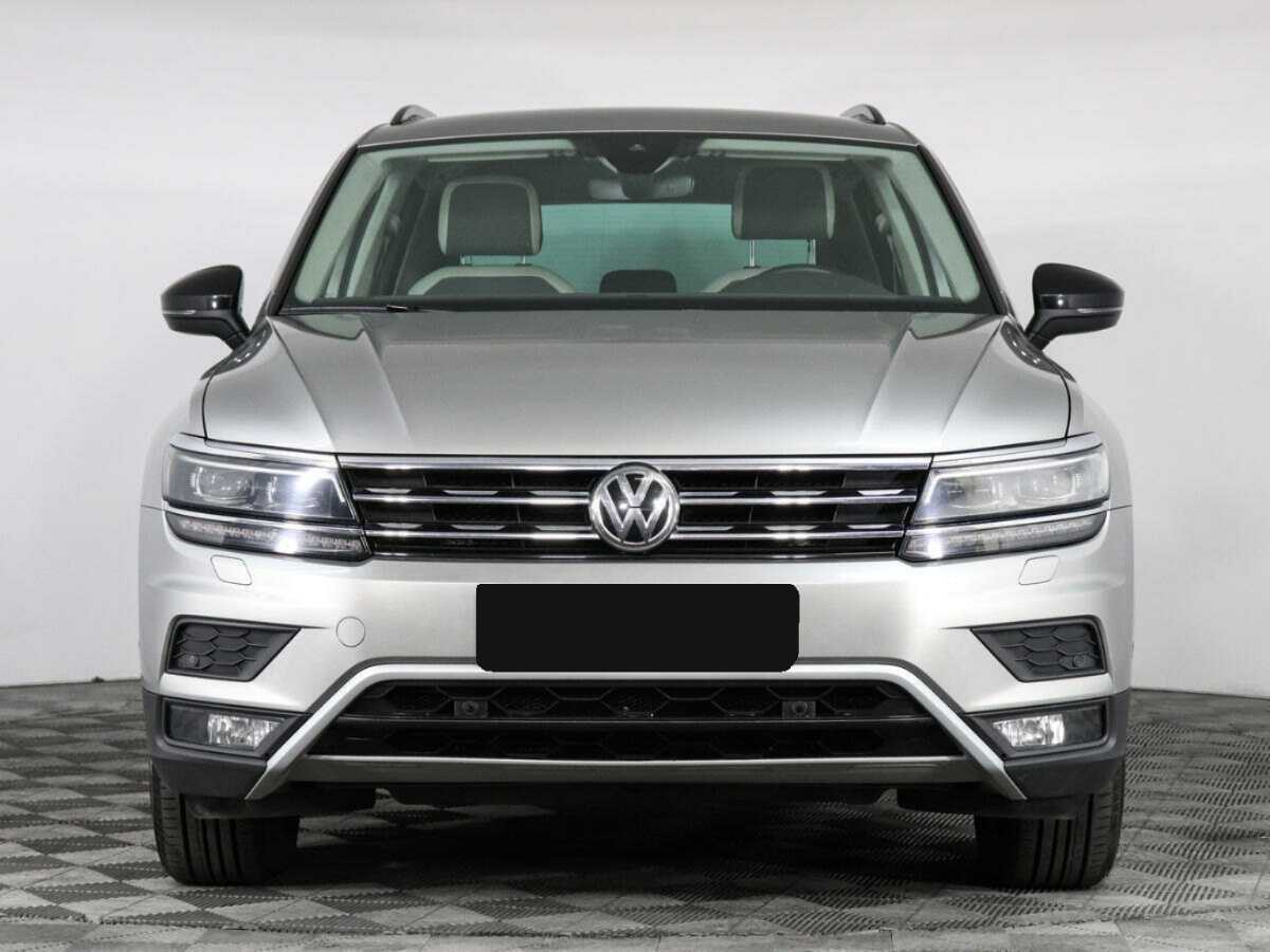 Volkswagen Tiguan, 2020 - 32 902 км. | Фото №2