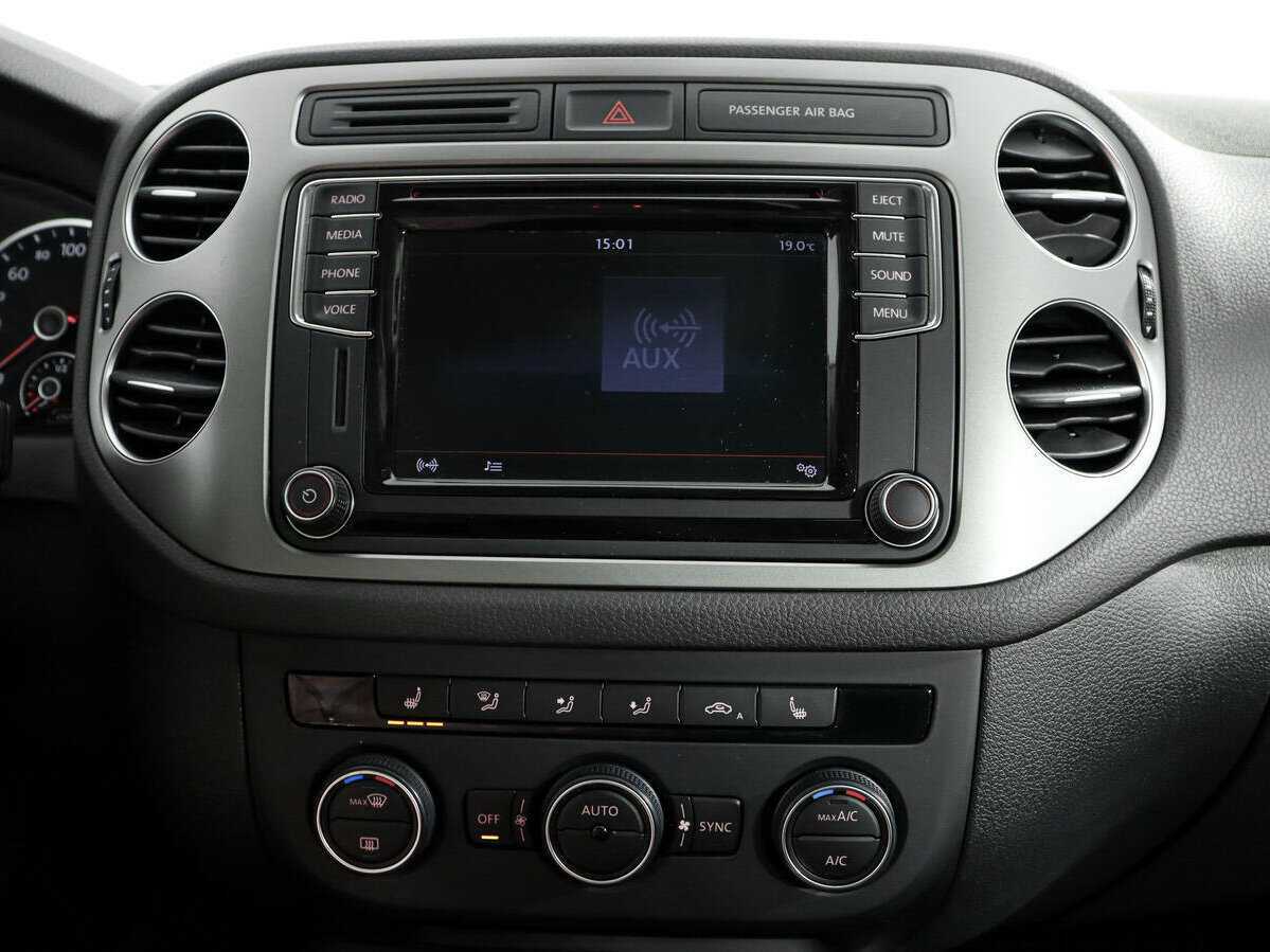 Volkswagen Tiguan, 2016 Фото №11