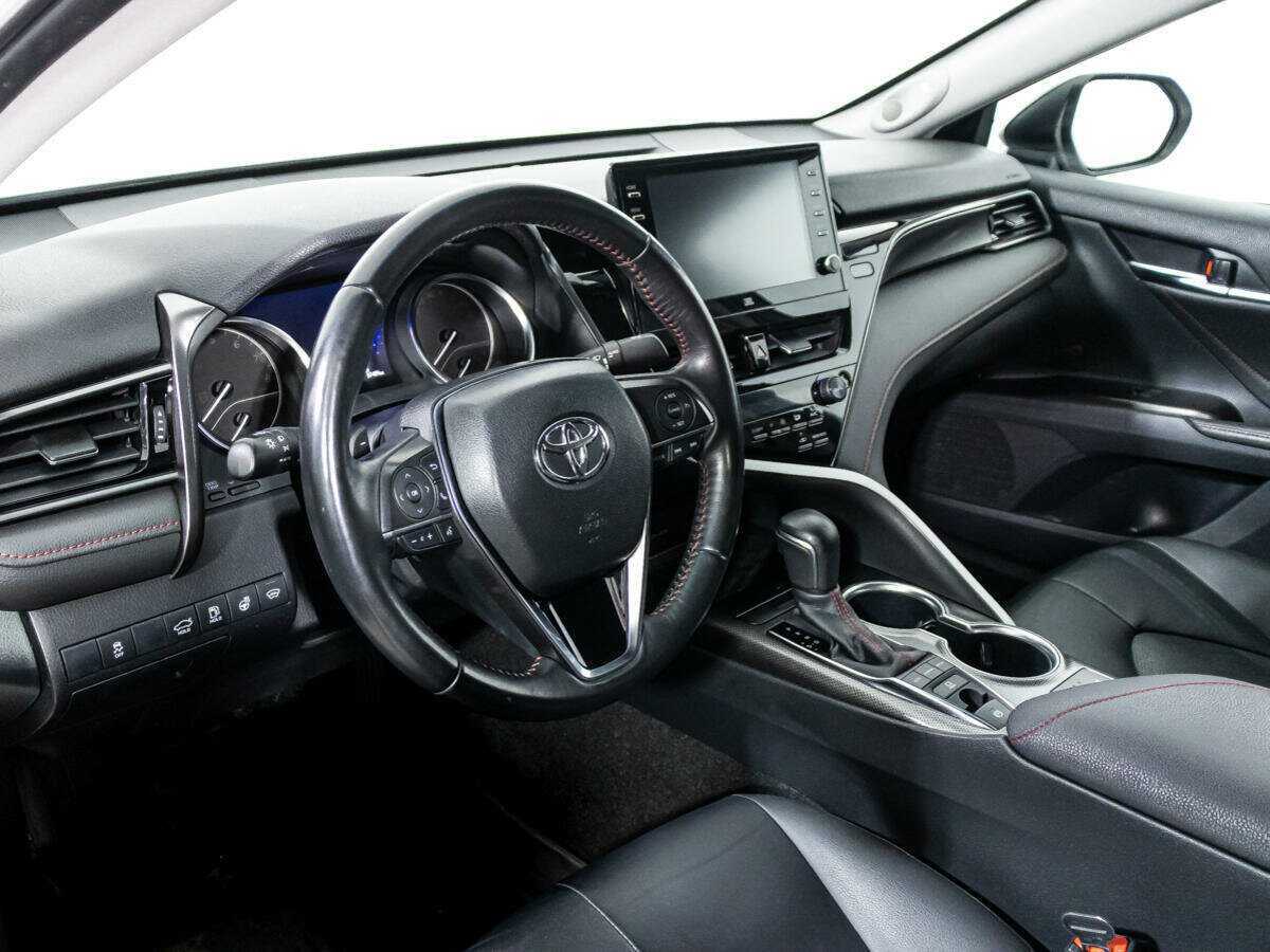 Toyota Camry, 2021 Фото №11