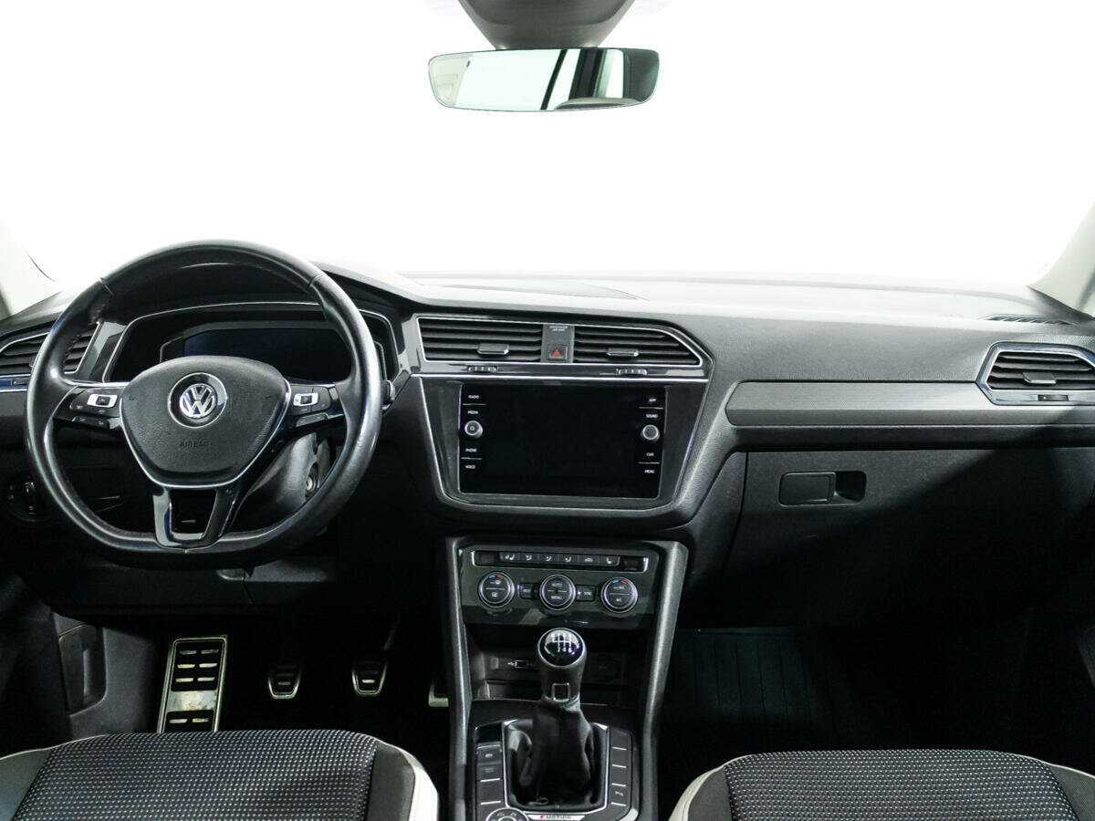 Volkswagen Tiguan, 2019 Фото №13