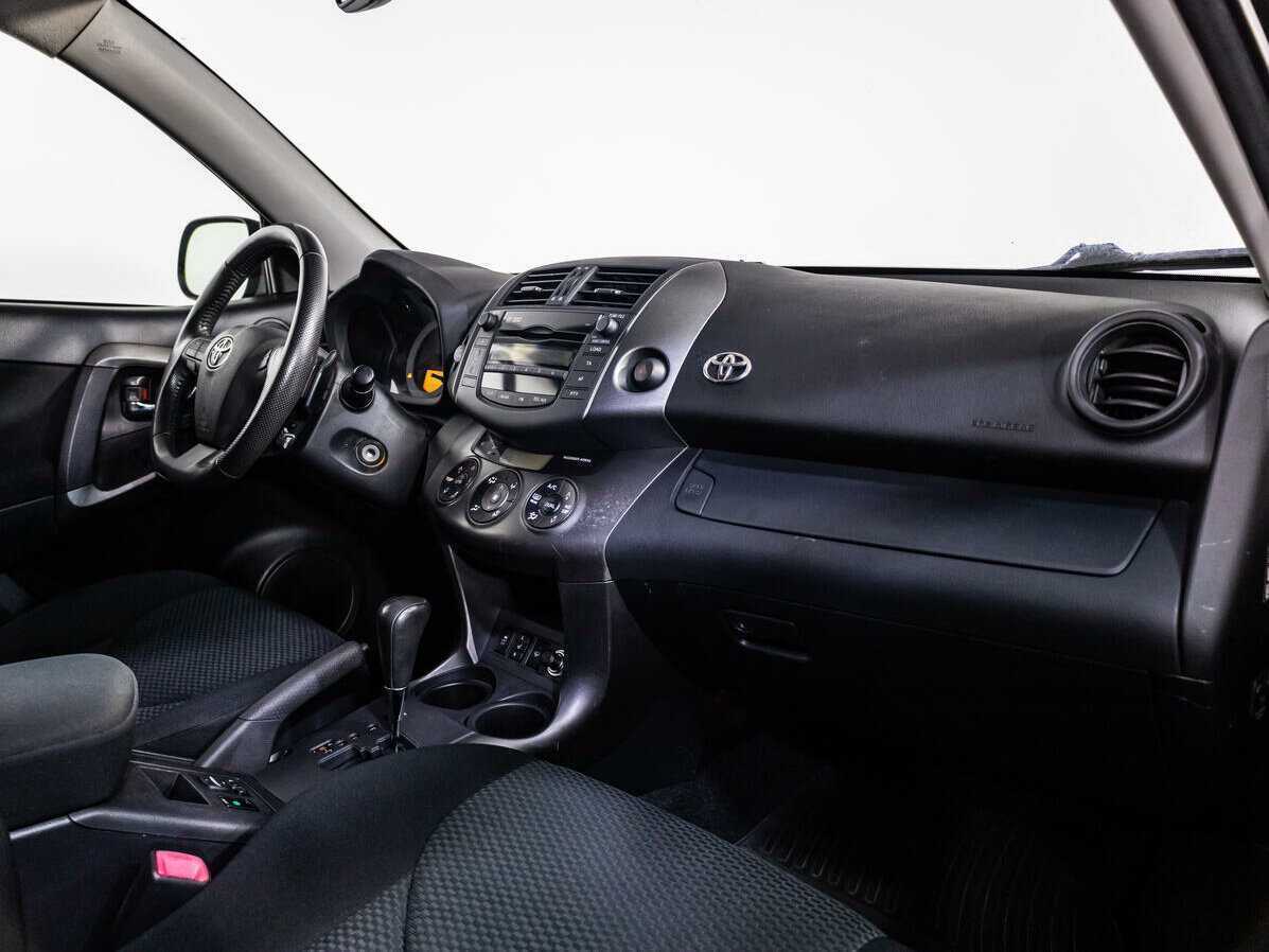 Toyota RAV4, 2011 Фото №8