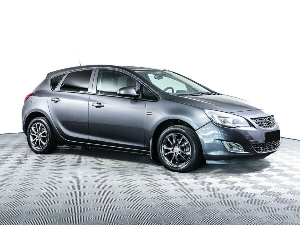 Opel Astra, 2011 - 237 342 км. | Фото №2