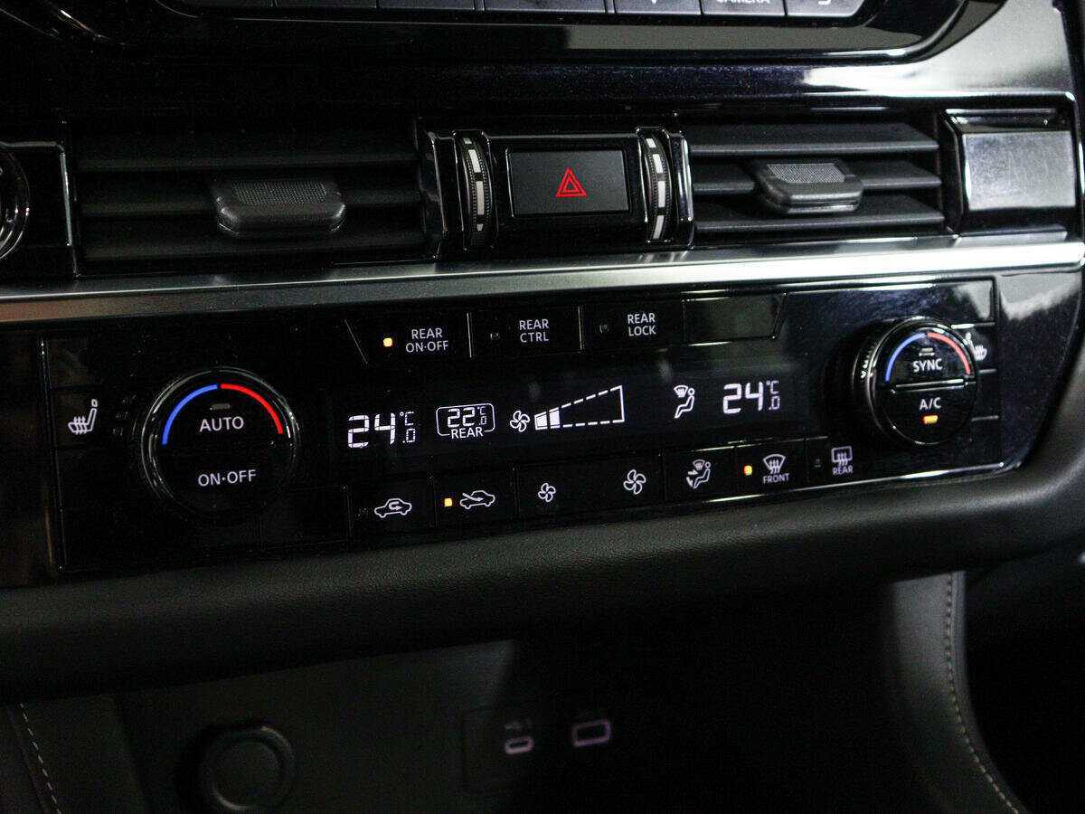 Nissan Pathfinder, 2022 Фото №26