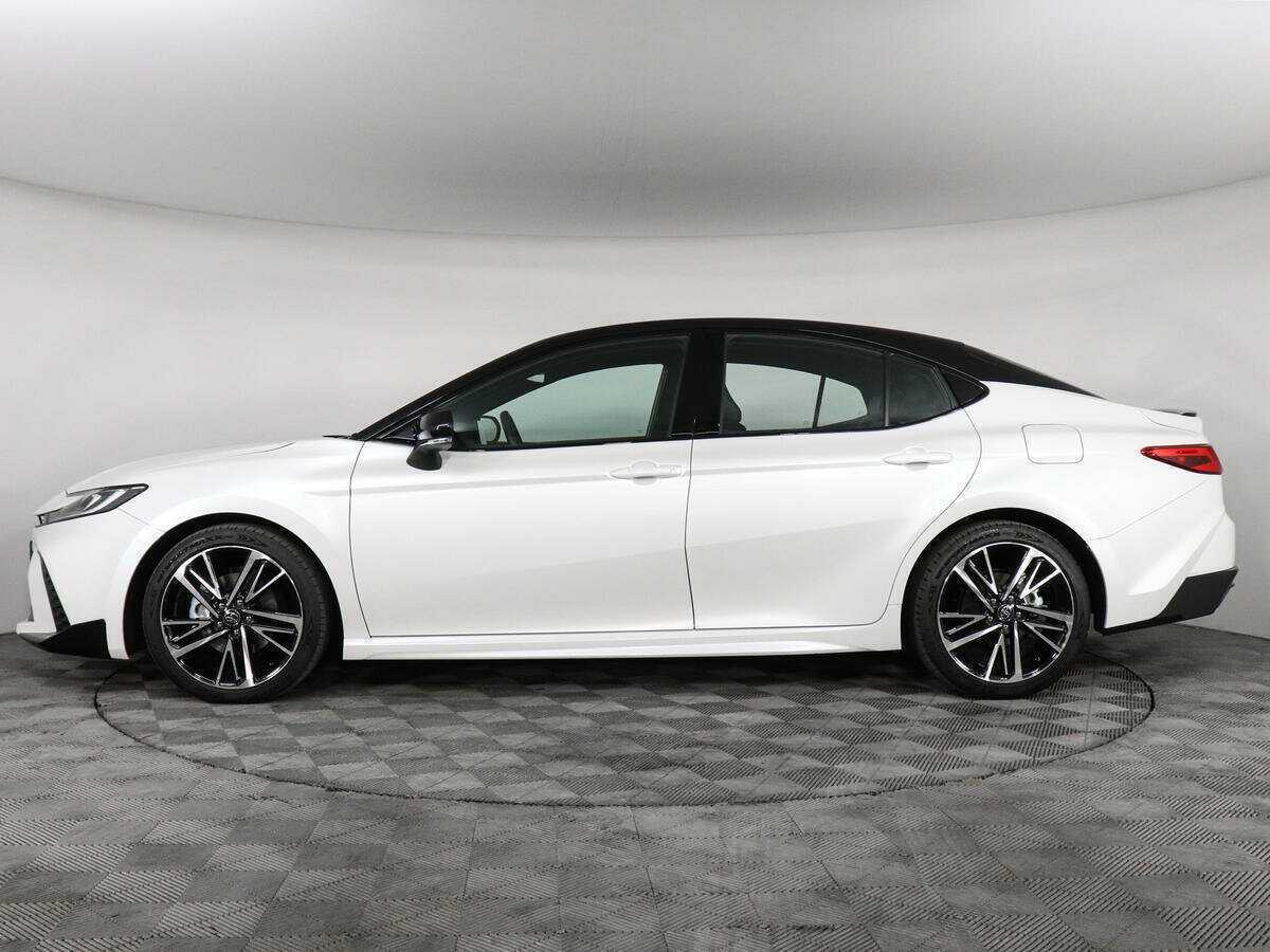 Toyota Camry, 2024 - 2 024 км. | Фото №8