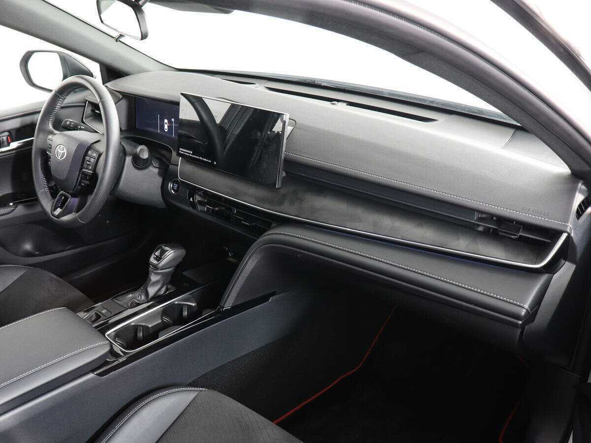 Toyota Camry, 2024 Фото №10