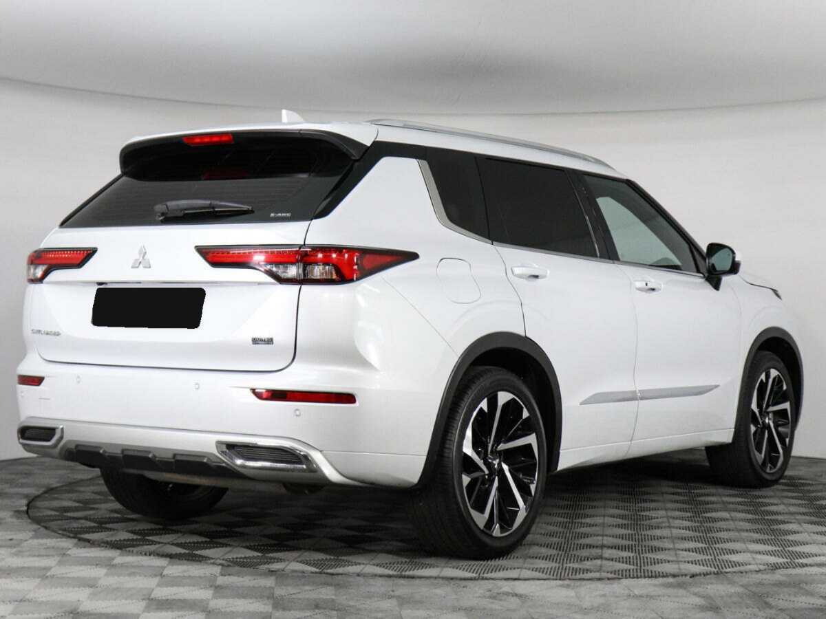 Mitsubishi Outlander, 2023 - 15 004 км. | Фото №5