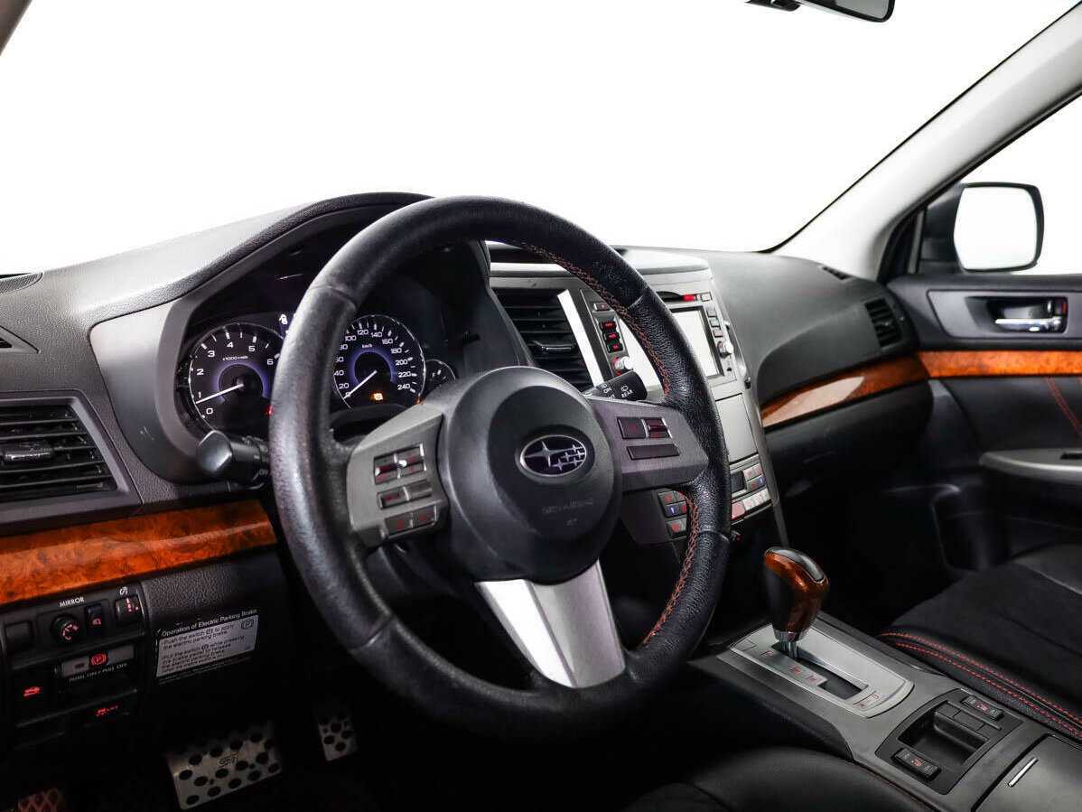 Subaru Outback, 2011 Фото №10
