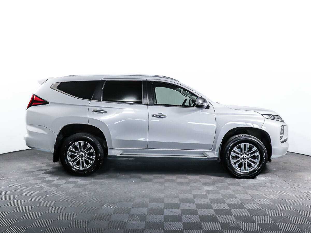 Mitsubishi Pajero Sport, 2020 - 36 997 км. | Фото №4
