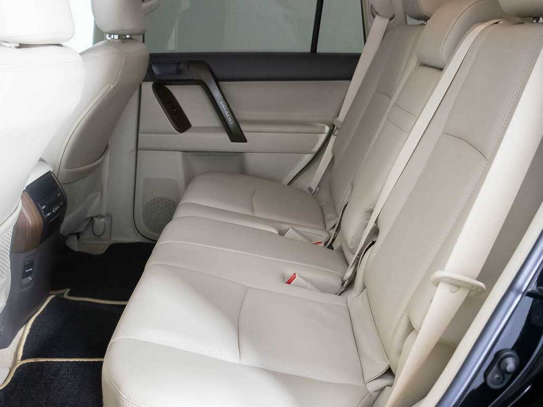 Toyota Land Cruiser Prado, 2022 Фото №14