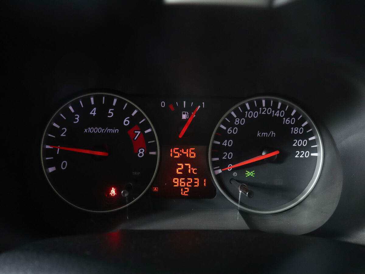 Nissan Note, 2011 Фото №9