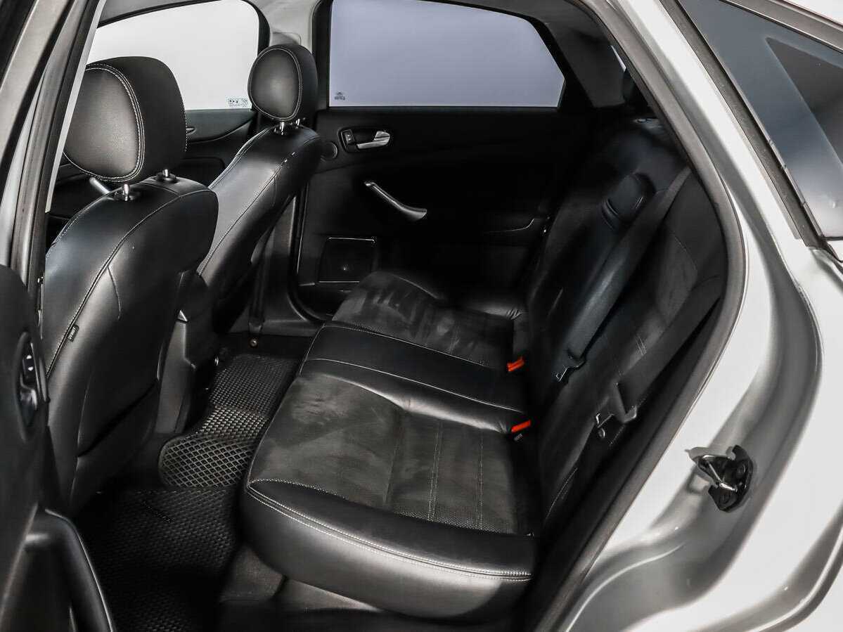 Ford Mondeo, 2010 Фото №11