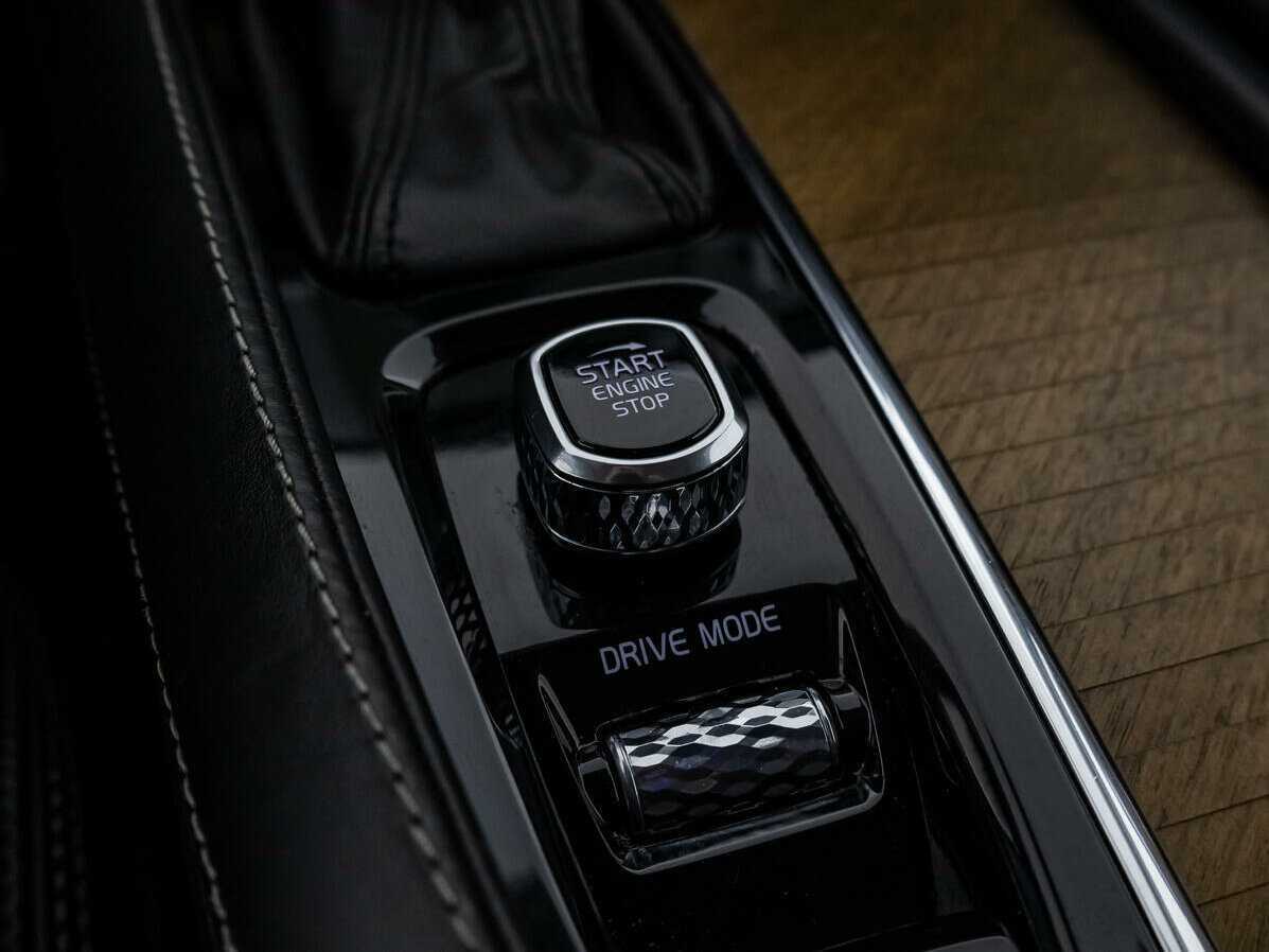 Volvo XC90, 2018 Фото №18