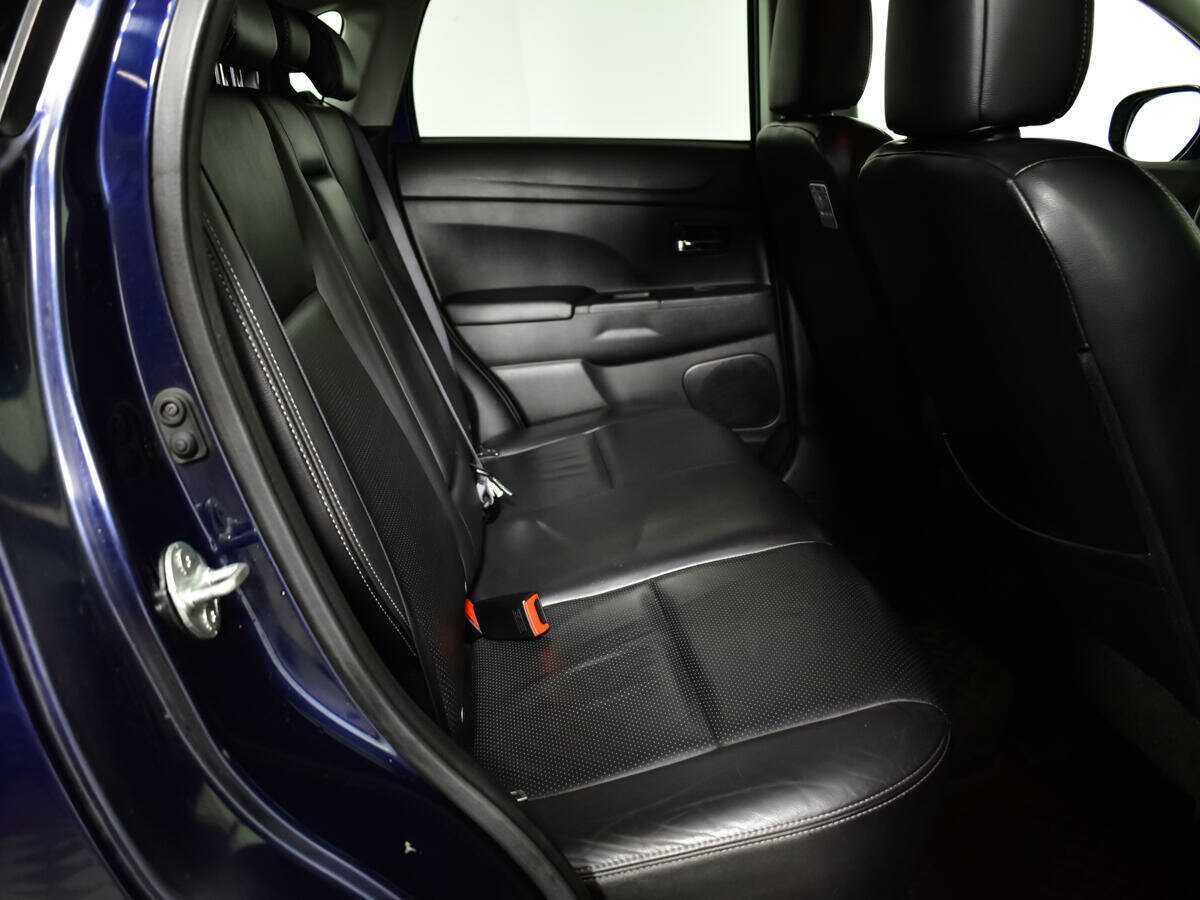 Mitsubishi ASX, 2010 Фото №9