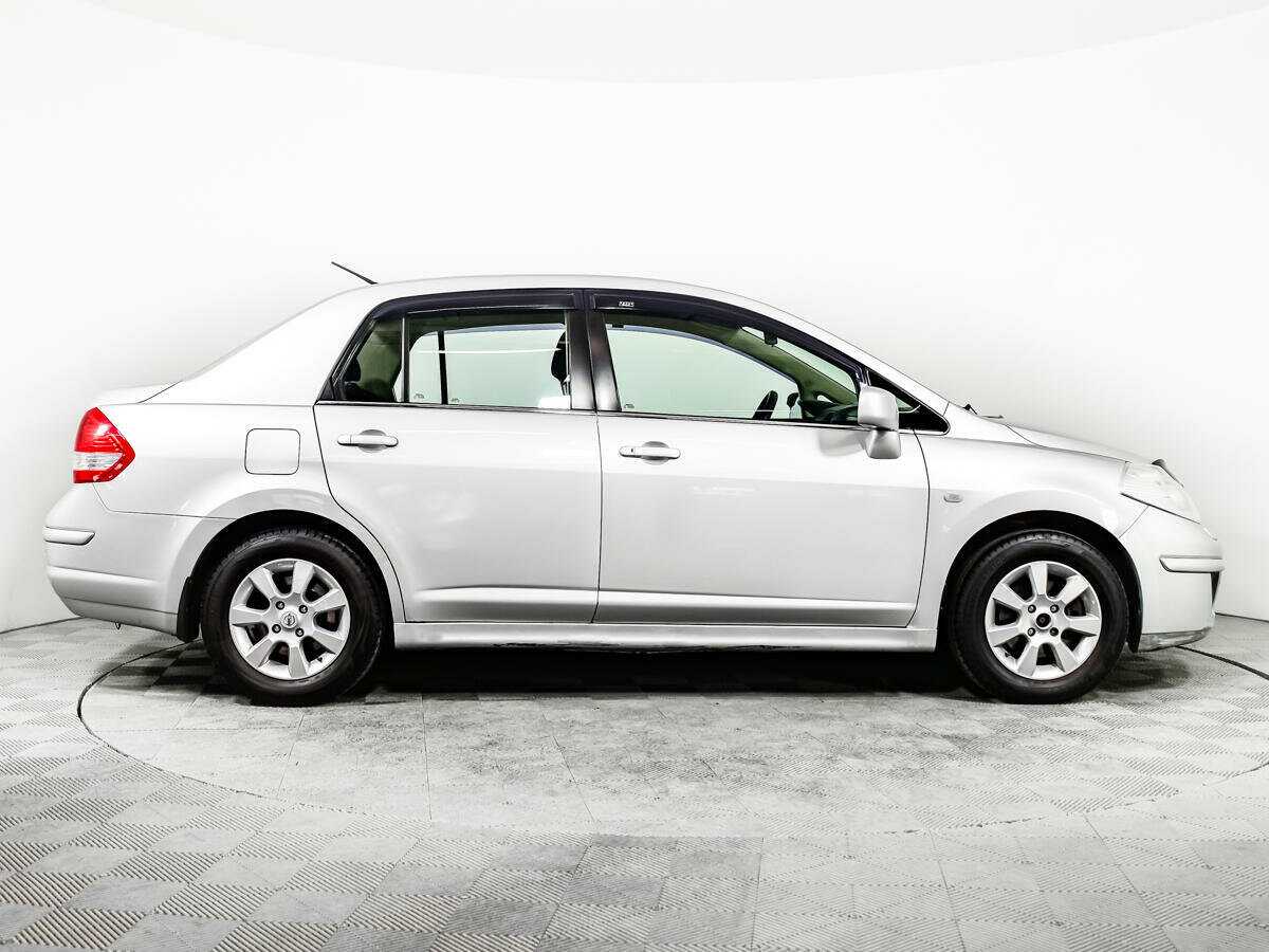 Nissan Tiida, 2011 Фото №4
