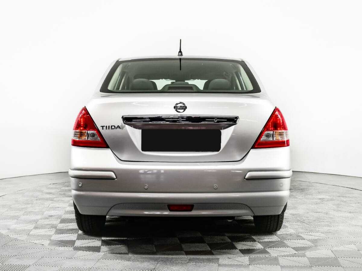Nissan Tiida, 2011 Фото №6