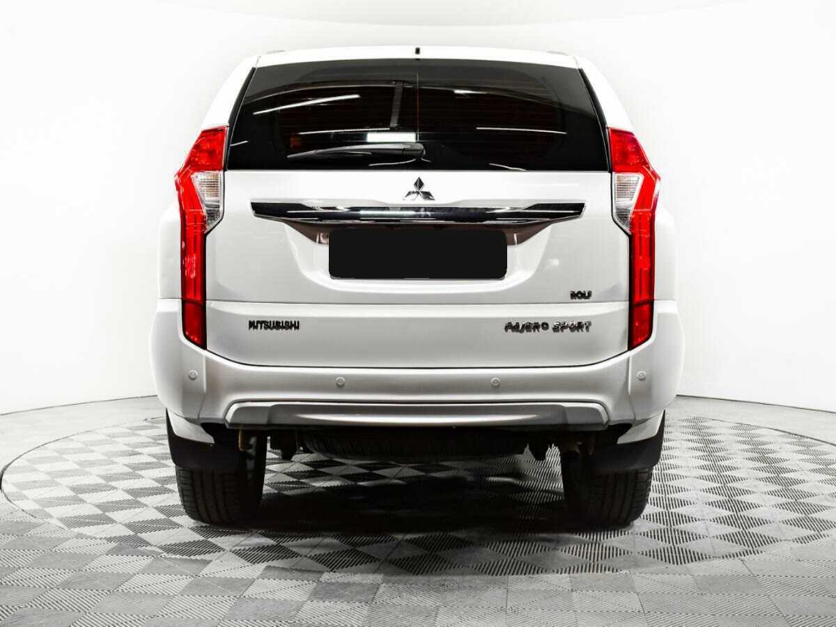 Mitsubishi Pajero Sport, 2017 - 127 467 км. | Фото №6