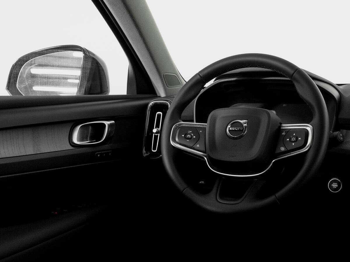 Volvo XC40, 2023 Фото №12