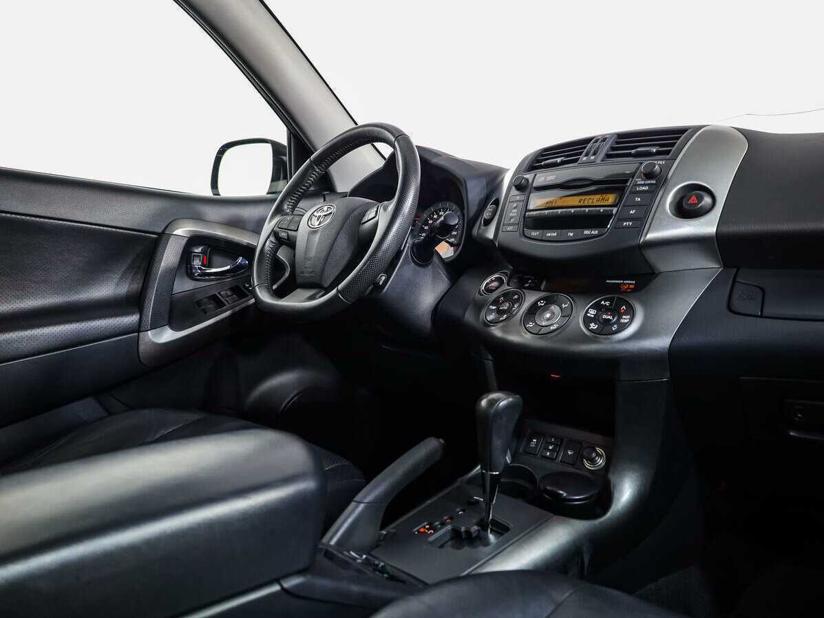 Toyota RAV4, 2011 Фото №8