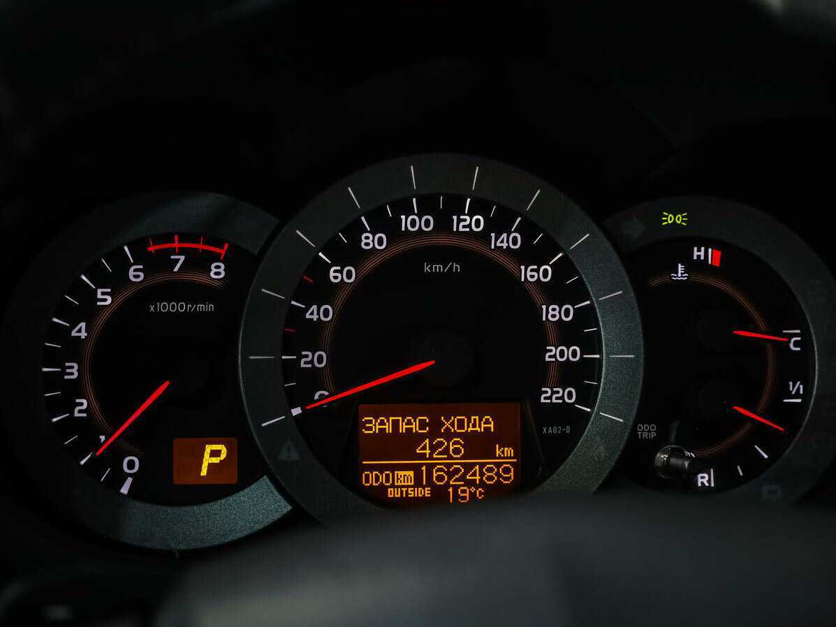 Toyota RAV4, 2011 Фото №15