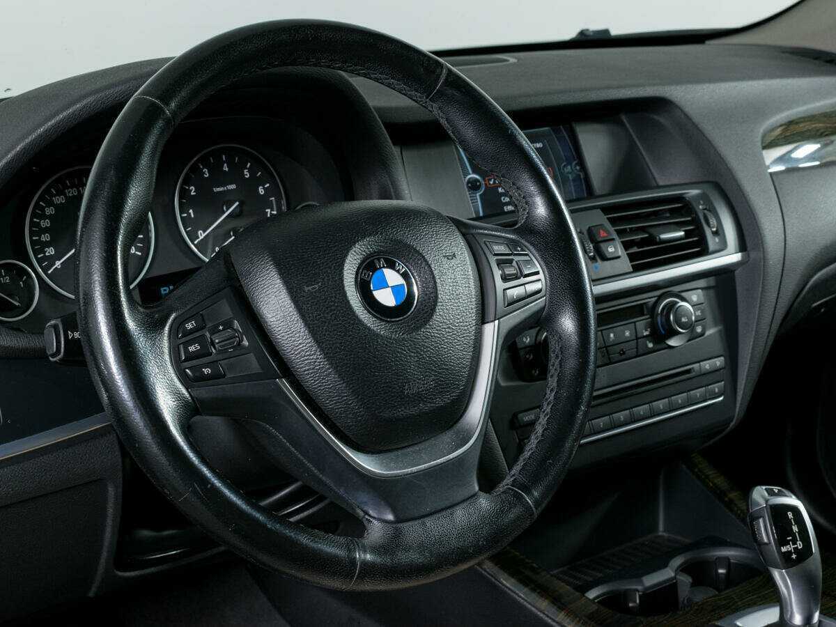 BMW X3 28i xDrive, 2014 Фото №14