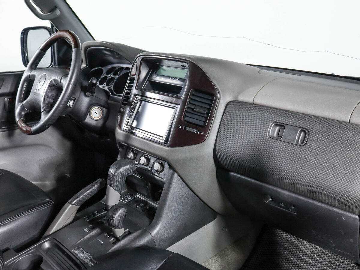 Mitsubishi Pajero, 2002 - 369 352 км. | Фото №6