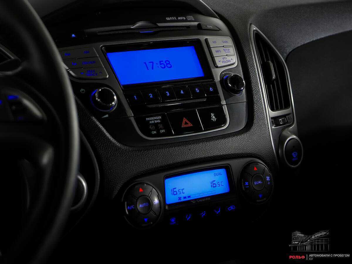 Hyundai ix35, 2010 Фото №13