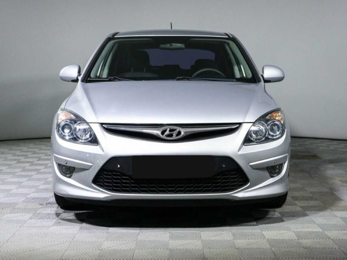 Hyundai i30, 2010 Фото №2