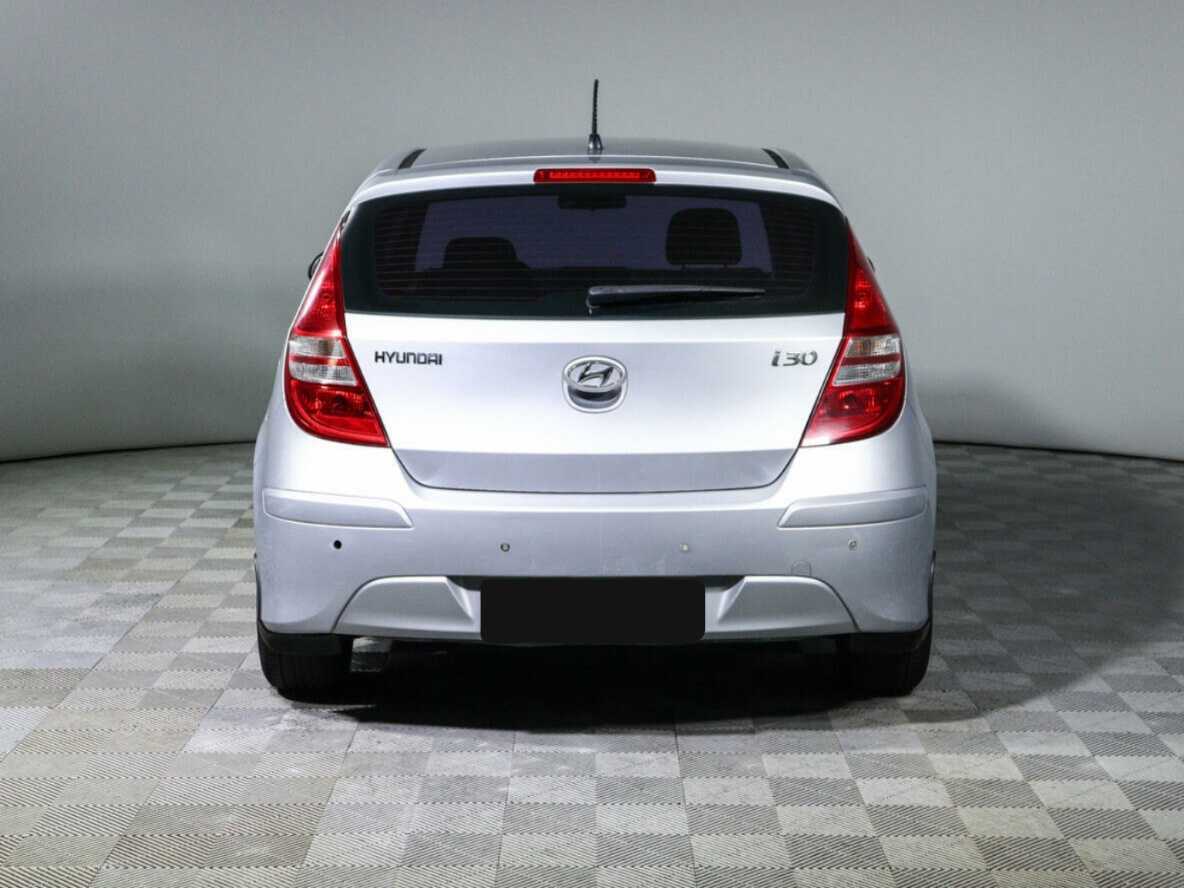 Hyundai i30, 2010 Фото №5